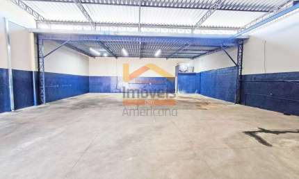 Salão Industrial de 410m² para locação no Jardim Luciane, Americana-SP: 3 salas, 3 banheiros e 2 vagas de garagem!