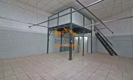 Salão Comercial de Alto Padrão no Jardim Ipiranga, Americana-SP: 2 salas, 1 banheiro, 3 vagas, 170m²