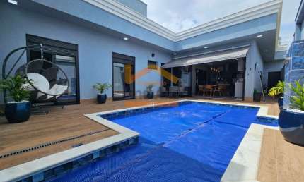 Casa em Condomínio: 3 quartos, 1 suíte, 2 salas, 3 banheiros, 2 vagas na Jardim Recanto das Águas, Nova Odessa-SP - 199m²