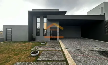 Casa de Alto Padrão em Condomínio no Bairro Fazenda Santa Lúcia, Americana-SP: 3 Quartos, 1 Suíte, 3 Banheiros, 4 Vagas e 160,25 m².