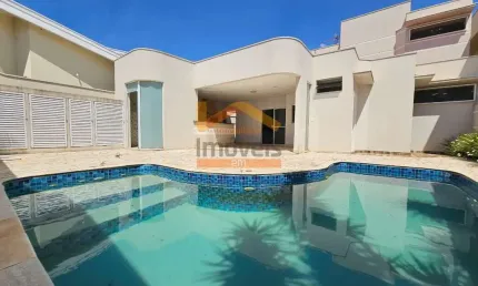 Casa de luxo no Condomínio Jardim Imperador em Americana-SP: 3 quartos, 3 suítes, 3 salas, 5 banheiros, 4 vagas, 205m². Venda ou locação!