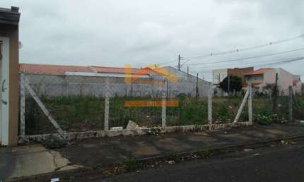 Terreno à venda em Americana-SP, Jd. Gov. Mario Covas III, 301m² de área!