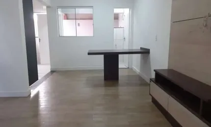 Linda Casa à Venda em Americana-SP, Jardim Terramérica I: 3 Quartos, 2 Salas, 2 Banheiros, 2 Vagas de Garagem, 77m²
