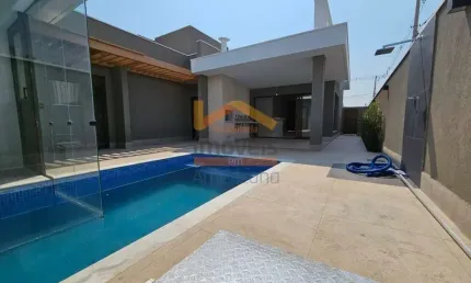 Casa de alto padrão no Condomínio Jardim Solar das Esmeraldas em Nova Odessa-SP: 3 quartos, 1 suíte, 2 salas, 4 banheiros, 2 vagas, 185m².