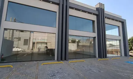 Salão Comercial para Locação em Americana-SP - Jardim São Paulo: 2 banheiros, 3 vagas de garagem, 85m² de área!