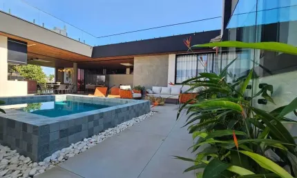 Casa de alto padrão em condomínio: 3 quartos, 2 suítes, 4 banheiros, 4 vagas - Santa Bárbara D'oeste, Loteamento Residencial Mac Knight.