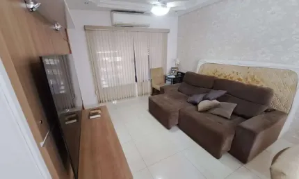Casa à venda em Santa Bárbara Doeste-SP: 2 quartos, 1 suíte, 2 salas, 2 banheiros, 2 vagas de garagem, 125m² no Jardim Cândido Bertini.