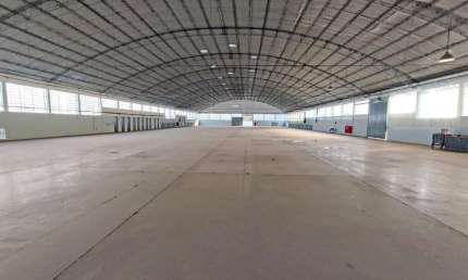 Salão industrial 2800m² de construção para locação no bairro Vila linópois em Santa barbara Doeste SP R$ 30.000,00