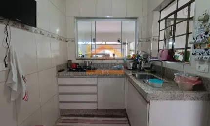Casa disponível para locação e venda no bairro Jardim Laudissi em Santa Barbara