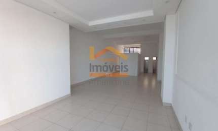 Salão comercial disponível para locação no bairro Vila Pavan em Americana