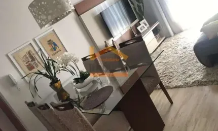 Lindo apartamento com dois quartos sendo uma suite sala e sala de jantar cozinha planejada