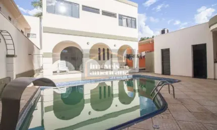 Casa com 4 quartos à venda no Jardim Glória, Americana 