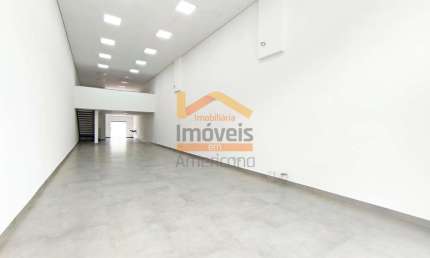 Salão Comercial de Alto Padrão em São Manoel, Americana-SP: 3 Banheiros, 2 Vagas de Garagem, 226m² de Área