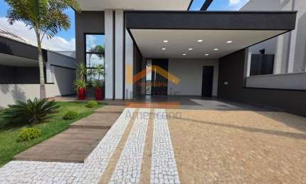 Casa de alto padrão em condomínio: 3 quartos, 3 suítes, 2 salas, 5 banheiros, 4 vagas - Nova Odessa-SP, Engenho Velho.