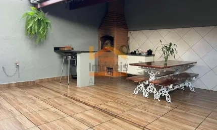 Casa à venda em Americana-SP, Parque Novo Mundo: 3 quartos, 2 salas, 2 banheiros, 2 vagas, 160m². Imperdível!