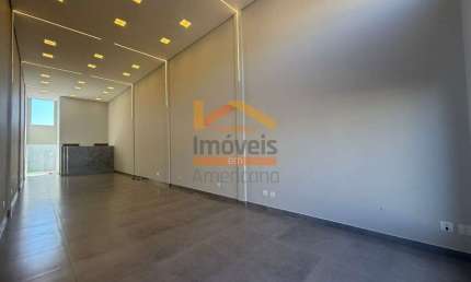 Salão comercial para locação em Americana-SP, bairro Cidade Jardim II. 2 banheiros, 1 vaga de garagem, 100m².