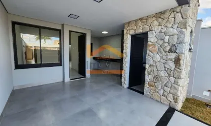 Casa à venda na Vila Margarida, Americana-SP: 2 quartos, 1 suíte, 2 salas, 3 banheiros, 2 vagas - 89m².