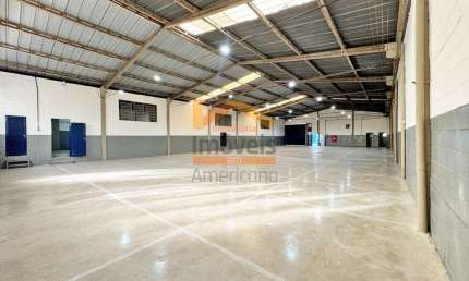 Salão para Locação no Distrito Industrial II de Santa Bárbara D'oeste-SP, com 714,00 m² de Área!