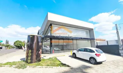 Salão Comercial para locação em Americana-SP, Vila Belvedere: 1 Sala, 2 Banheiros, 11 Vagas de Garagem - 298m²