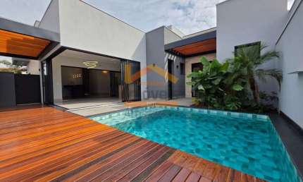 Imperdível residência de luxo em condomínio no Jardim Vitória, Nova Odessa-SP: 3 quartos, 3 suítes, 2 salas, 4 vagas, 213,48 m²!