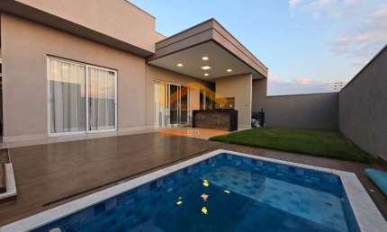 Imperdível Casa de Condomínio à Venda em Solar das Esmeraldas, Nova Odessa-SP: 2 quartos, 2 salas, 3 banheiros, 4 vagas, 173m².