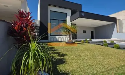 Casa de alto padrão no Jardim Phillipson Park, Americana-SP: 3 quartos, 3 suítes, 2 salas, 5 banheiros, 4 vagas, 253,50m². Aproveite!