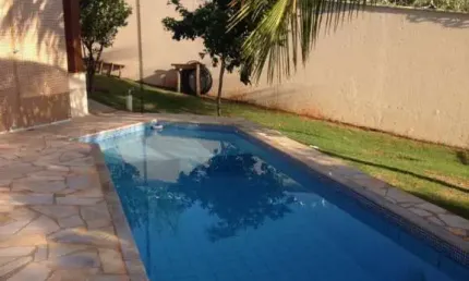CASA EM LAGOA SANTA -MG TERRENO DE 1.000 M² A 02 QUADRAS DA LAGOA
