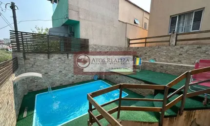 VENDO 2 SOBRADOS COM 5 DORMITÓRIOS, ESCRITÓRIO, ÁREA GOURMET, COZINHA COM ILHA CENTRAL E PLANEJADOS, AO LADO DO METRO JABAQUARA. TERRENO 300m2.
