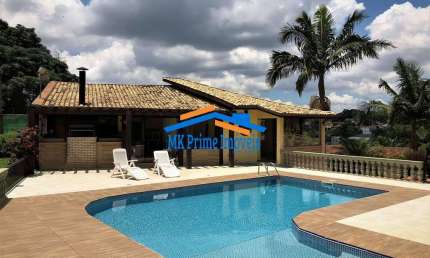 Passargada E - Espaçosa e confortável. Piscina, gourmet e campinho!