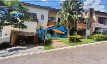 Sobrado  em Condomínio 450m²  sendo 4  suítes no Residencial 9..