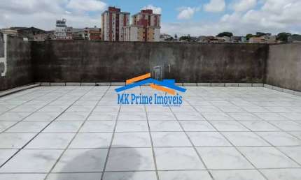 Sobrado com 148m² dividido em 3 casas no Jardim Roberto.