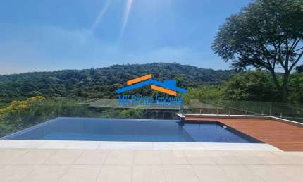 Casa Nova à Venda no Condomínio Gênesis II sendo 490m² de Terreno.