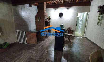 Excelente sobrado com 3 dormitórios , com a/t 300m² no Jardim D&amp;apos;Abril