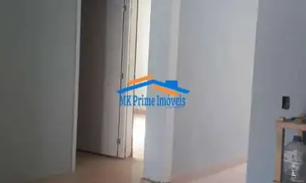 2 Casas Térreas sendo 1 Totalmente Reformada e 8 vagas