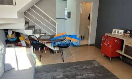 Linda Casa de condomínio 64m² - Condomínio Villagio Alto do Padroeira.