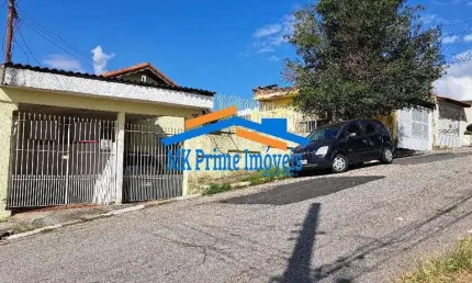 Ótimo terreno 267 m2 no Alto de Quitaúna com 3 casas - Renda  2.500,00