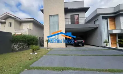 Casa em condomínio 290m² com 3 suítes no New Ville.