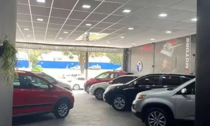 Ótimo Galpão com 200m² para Locação - Av Visconde de Nova Granada Osasco/SP