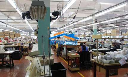 Predio Indust. 8.800m² Pé direito 3,5m 25 vagas - Locação/Venda Tucuruvi/SP