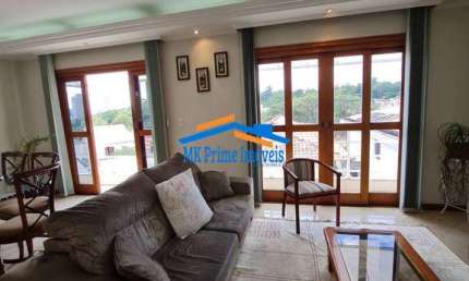 Casa com 4 Suítes e 7 Vagas de garagem à Venda, 510 m²