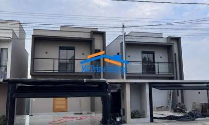 Excelente Casa Nova com vista maravilhosa e piscina no Portal dos Ipês