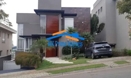 Casa à Venda no Condomínio Tamboré 10 - Santana de Parnaíba - SP