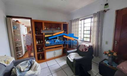 Casa c/ 130m², 4 quartos, 3 banheiros e garagem - Umuarama - Osasco/SP