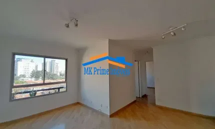 Lindo Apartamento com 2 Dormitórios com Armários Planejados