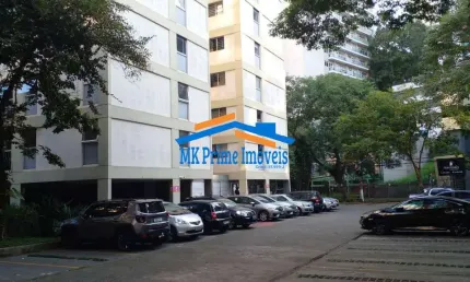 Excelente apartamento na vila andrade, com 3 dormitórios.