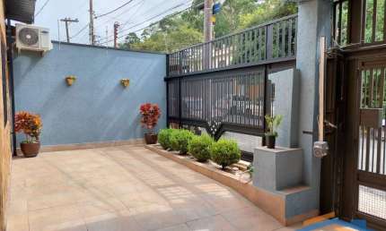 Casa Semi Térrea - Adalgisa - 4 Dormitórios sendo 1 Suíte - Edícula