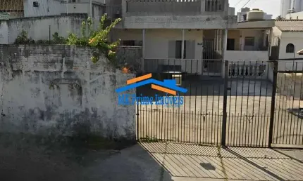 Casa p/ Renda c/ 4 Casas Grandes Salão de Festas 6 vagas Próx Av Mutinga/SP