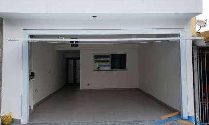 Sobrado com 3 Quartos 2 Vagas de Garagem à venda 176m² - Jardim Vivan