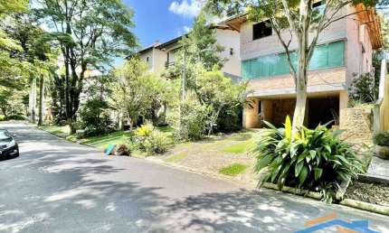 Casa em condomínio fechado com 4 quartos para alugar na Rua dos Cravos, Jardim das Flores, Cotia