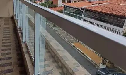 Casa a venda com 05 Quartos no Jardim D` ABRIL- OSASCO.